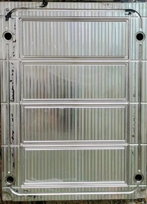 गुणवत्ता  SKD61 Rubber Compression Mold Silicone Injection Mold Customized फैक्टरी