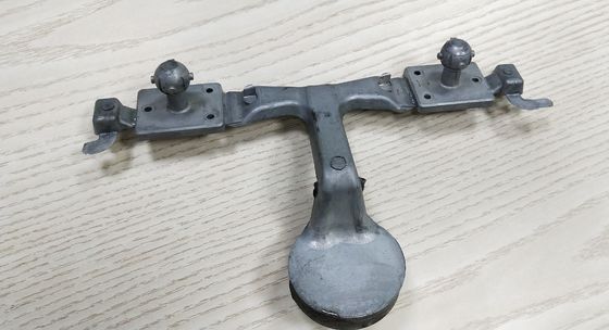 एल्यूमीनियम मिश्र धातु Deburring मरने के कास्टिंग भागों इंजेक्शन ढाला भागों