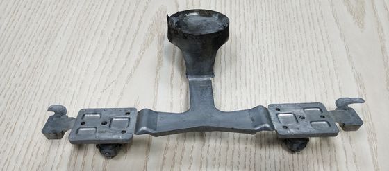 एल्यूमीनियम मिश्र धातु Deburring मरने के कास्टिंग भागों इंजेक्शन ढाला भागों