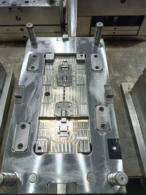 आईएसओ कस्टम प्लास्टिक मोल्डिंग सीएनसी मिलिंग मशीन उत्पादन और प्रसंस्करण चिकित्सा